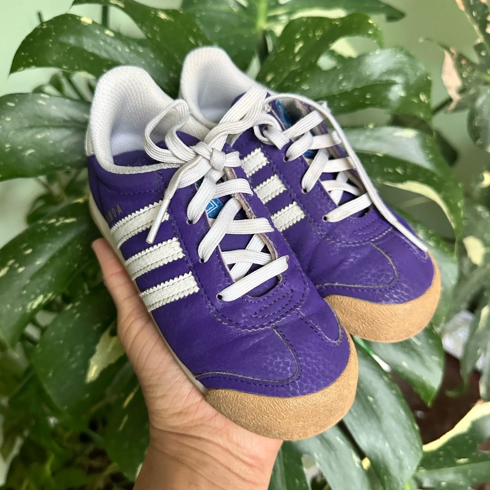 adidas Kids Purple and White Leather Sneakers with Gold Trefoil - Picture 2 of 7